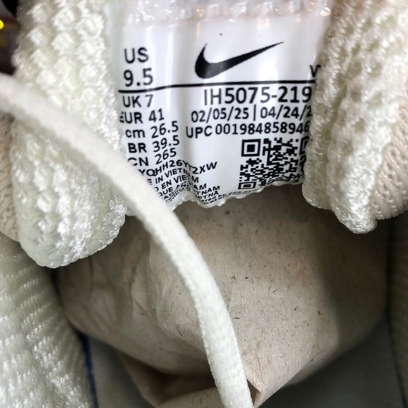 Nike Women’s Shox TL IH5075-219 Pearl White Soft Pearl Running Shoes - Size 9.5 - Picture 3 of 16